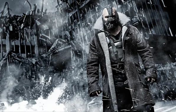 Picture The Dark Knight Rises, the ruined city, Bane, The dark knight: the legend