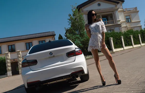 Picture machine, house, Girl, BMW, dress, glasses, shoes, legs
