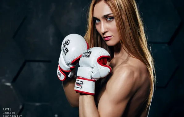 Look, Boxing, gloves, Pavel Garasko, Paul Garas'ko, Tanya Yeremina