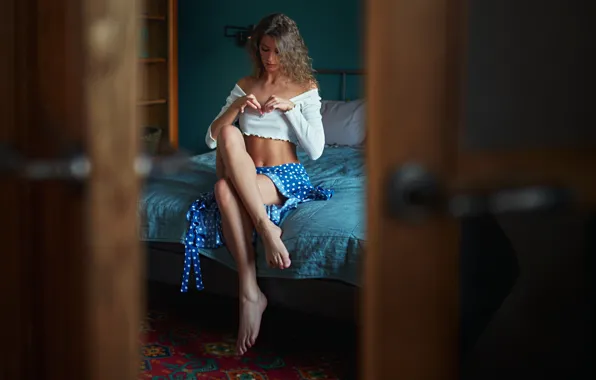 Picture girl, pose, feet, bed, the door, curls, Sergey Fat, Sergey Zhirnov