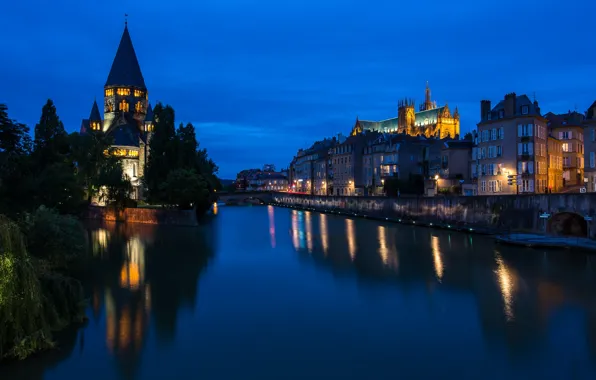 Picture France, France, Metz, Temple neuf and Cathedral, Mets