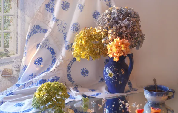 Sunset, reflection, the evening, mirror, still life, hydrangea, ceramics