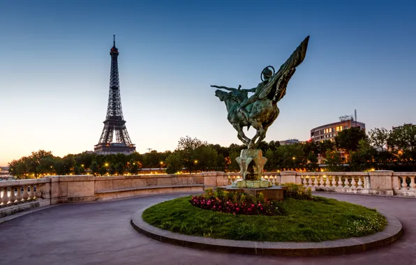 France, Paris, statue, Eiffel tower, Paris, sculpture, France, Eiffel Tower
