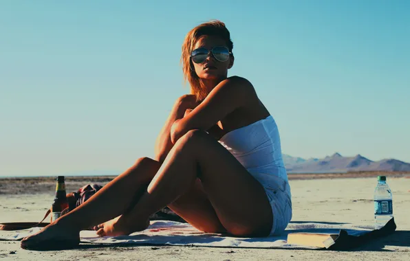 Picture summer, look, face, stay, figure, glasses, legs