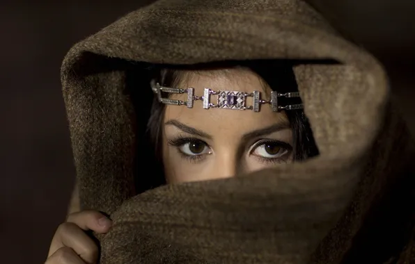 East, beautiful, black-eyed