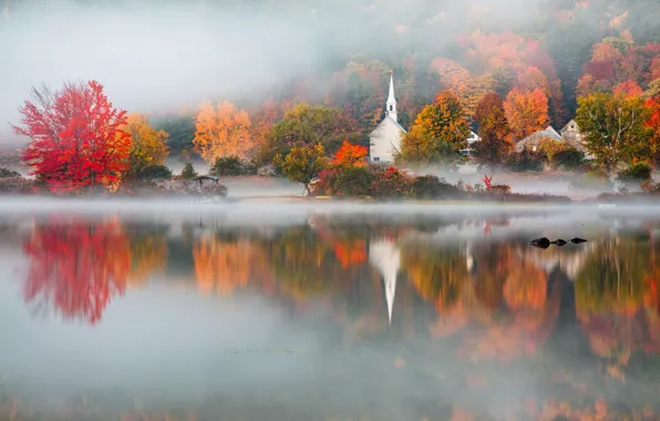 Autumn, fog, lake, Eaton, NH