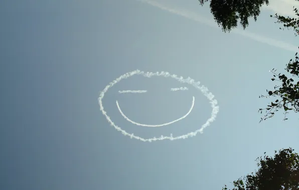 Picture the sky, clouds, smiley