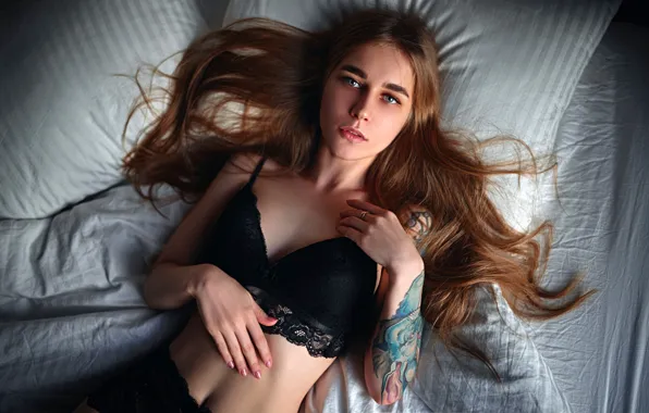 Look, sexy, pose, model, panties, pillow, makeup, figure