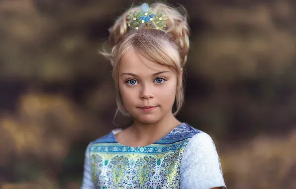 Picture portrait, hairstyle, girl, beautiful blue