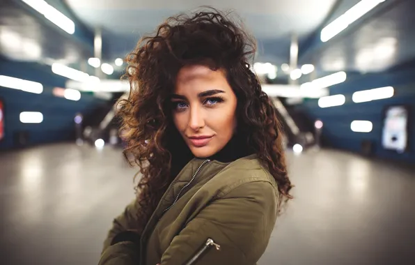 Look, light, lamp, portrait, makeup, brunette, jacket, hairstyle