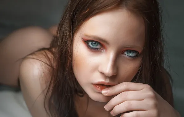 Makeup, sponge, Eva, retouching, Alexander Drobkov-Dark