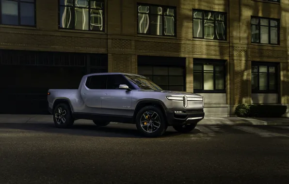 Picture pickup, near the house, 2019, R1T, Rivian