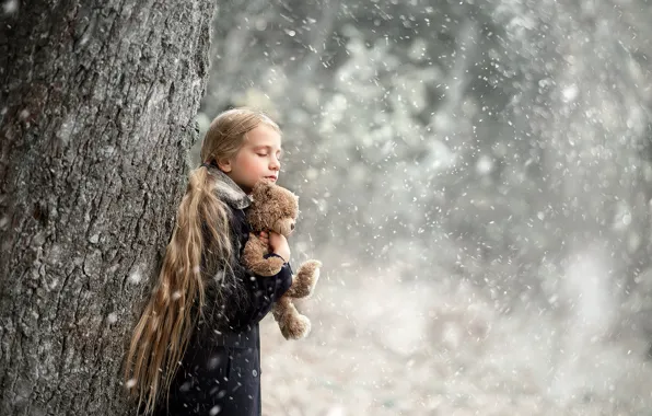 Picture winter, snow, tree, toy, bear, girl, trunk, Arlauskaite Buloviene Vilma