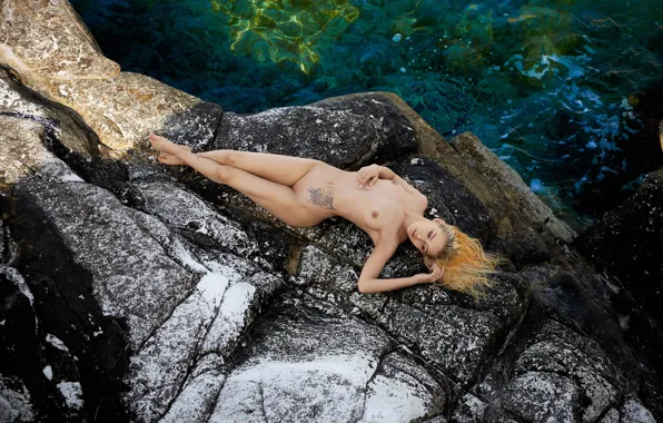 Sea, chest, girl, the sun, nature, pose, model, naked