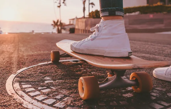 Road, sea, freedom, palm trees, heat, sneakers, skate, skateboard
