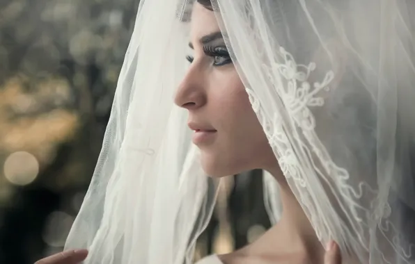 Portrait, profile, the bride, veil, wedding