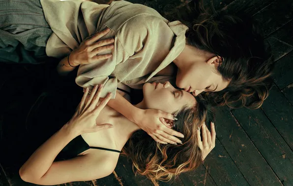 Tenderness, two girls, Juliana Naidenova