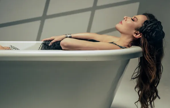 Girl, pose, model, bathroom, photoshoot