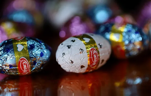 Reflection, the dark background, table, eggs, blur, hearts, sweets, dessert