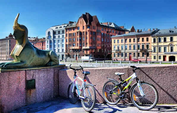 The sun, Saint Petersburg, bikes, Sphinx, Fontanka