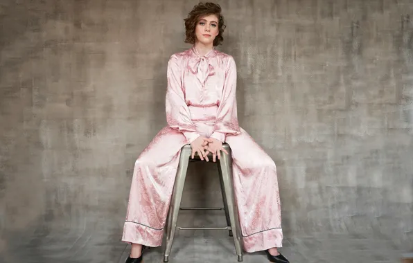 Actress, chair, costume, shoes, beautiful, hairstyle, sitting, Sophia Did Lillis
