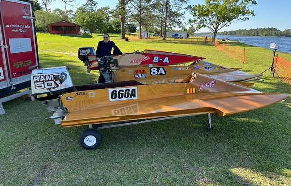Speed, boats, race