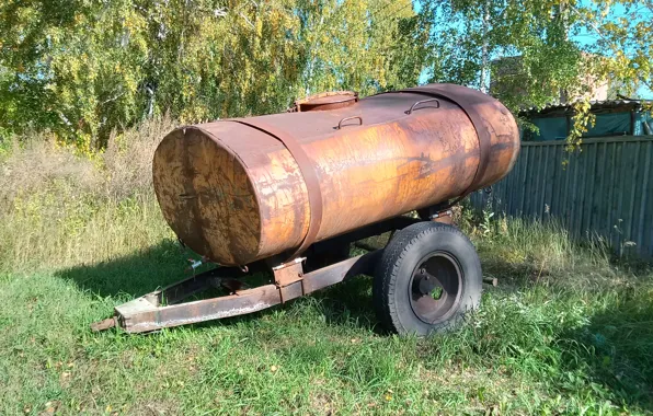 Old, the trailer, tank, iron