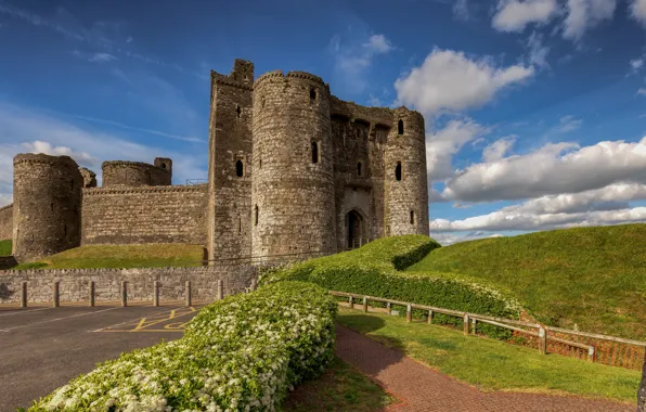 Picture clouds, castle, fortress, Wales