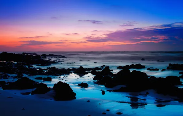 Picture sea, beach, stones, dawn
