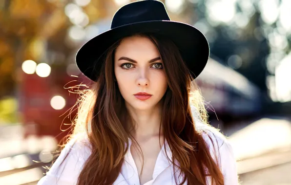 Picture look, the sun, glare, portrait, hat, makeup, hairstyle, blouse