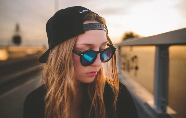 Girl, reflection, hair, mirror, glasses, lips, cap, bokeh