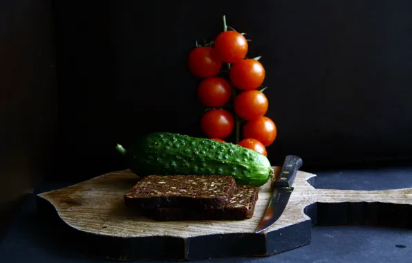 Food, cucumber, bread, knife, tomatoes