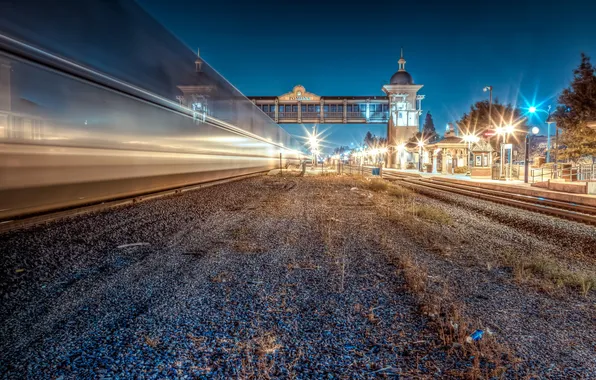 Light, night, the city