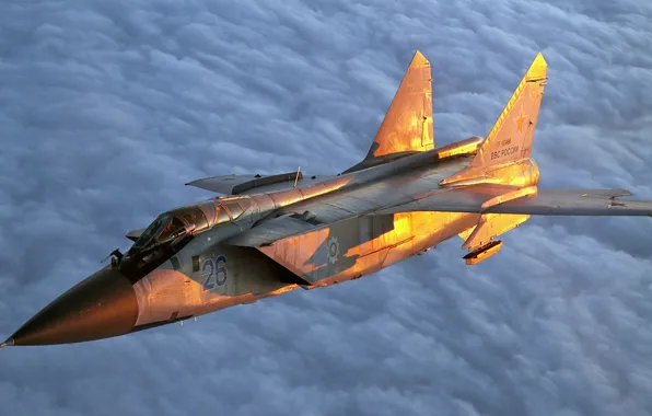 Fighter-interceptor, Foxhound, double supersonic all-weather, long-range, Serial, Videoconferencing Russia, MiG-31ДЗ, equipped with a refueling system …