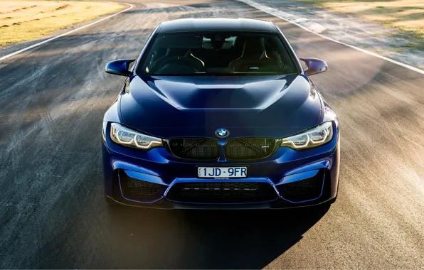 Picture sports car, front view, 2018, BMW M4 CS