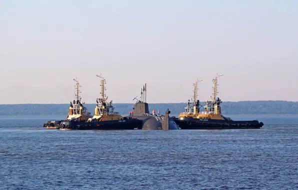Eagle, submarine, tugs, staged on the barrel