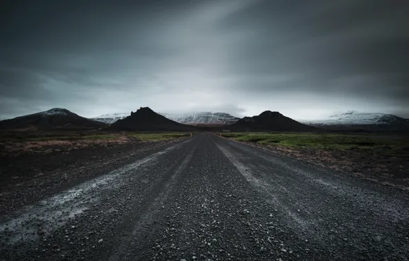 Picture road, mountains, Iceland