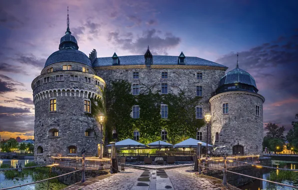 The sky, pond, castle, the evening, lights, Sweden, Sweden, Örebro castle