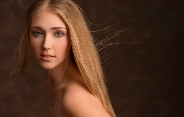 Background, model, mole, Sonia Hittle