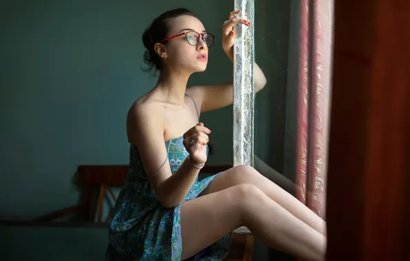 Glasses, legs, the beauty, Georgia, burns, sundress, in the temptation, Bessarion Chakhvadze