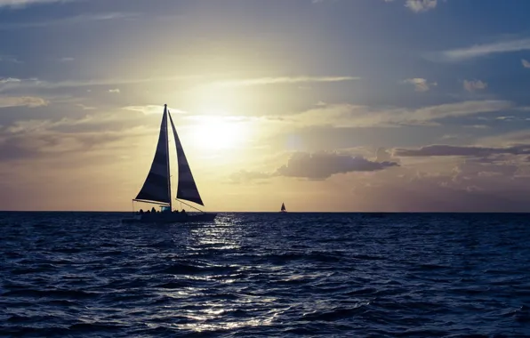 The sky, the sun, the ocean, boats, sails, silhouettes, ocean, Hawaii