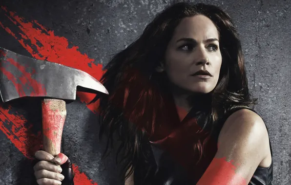 Pose, the series, axe, Van Helsing, Van Helsing, Kelly Overton, Kelly Overton, Vanessa Van Helsing