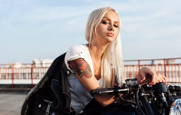 Picture the sky, look, the sun, pose, black, makeup, Mike, tattoo