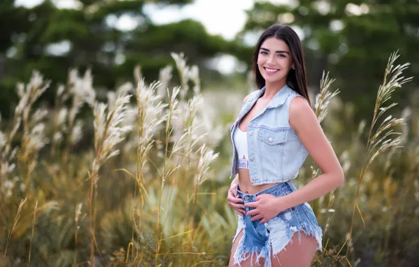 Picture model, jeans, face, smile, summer