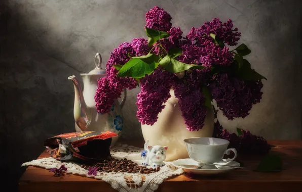 Cat, leaves, flowers, branches, the dark background, table, coffee, bouquet