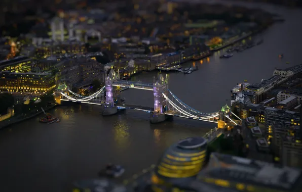 Night, the city, selective focus, London Bridge, tiltshift