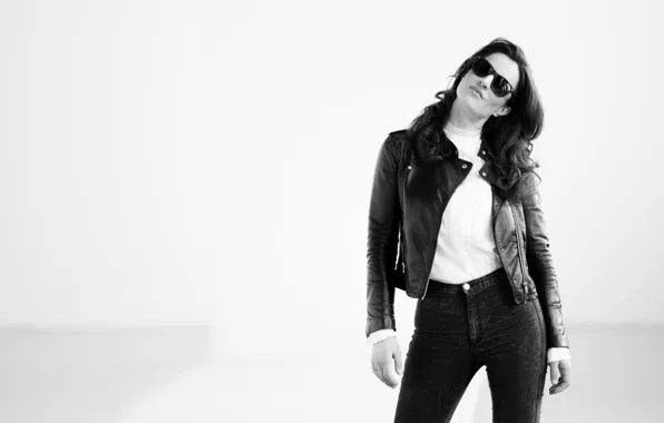 Girl, style, jeans, glasses, leather jacket