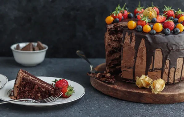 Berries, strawberry, plate, cake, cream, physalis, piece, chocolate
