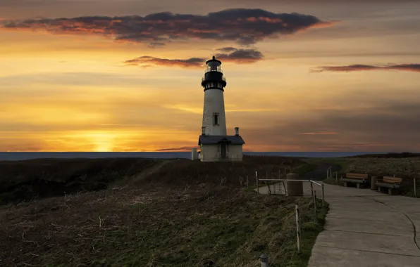 Picture Head, Lighthouse, Yaquina