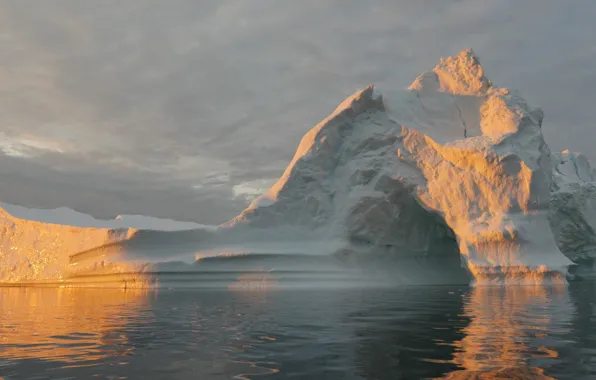 Picture the ocean, iceberg, floe, Greenland, Greenland